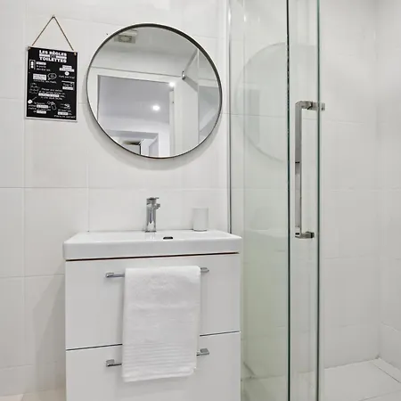 Apartmán Sejour Cosy - Plein Centre De - Moderne - 15 Min De Paris Rueil-Malmaison